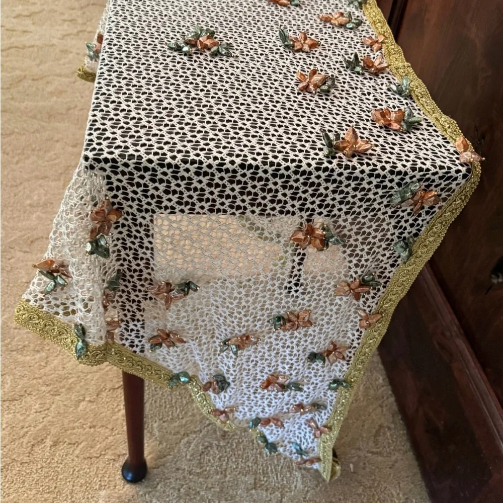 NEW Handmade unique table cover
